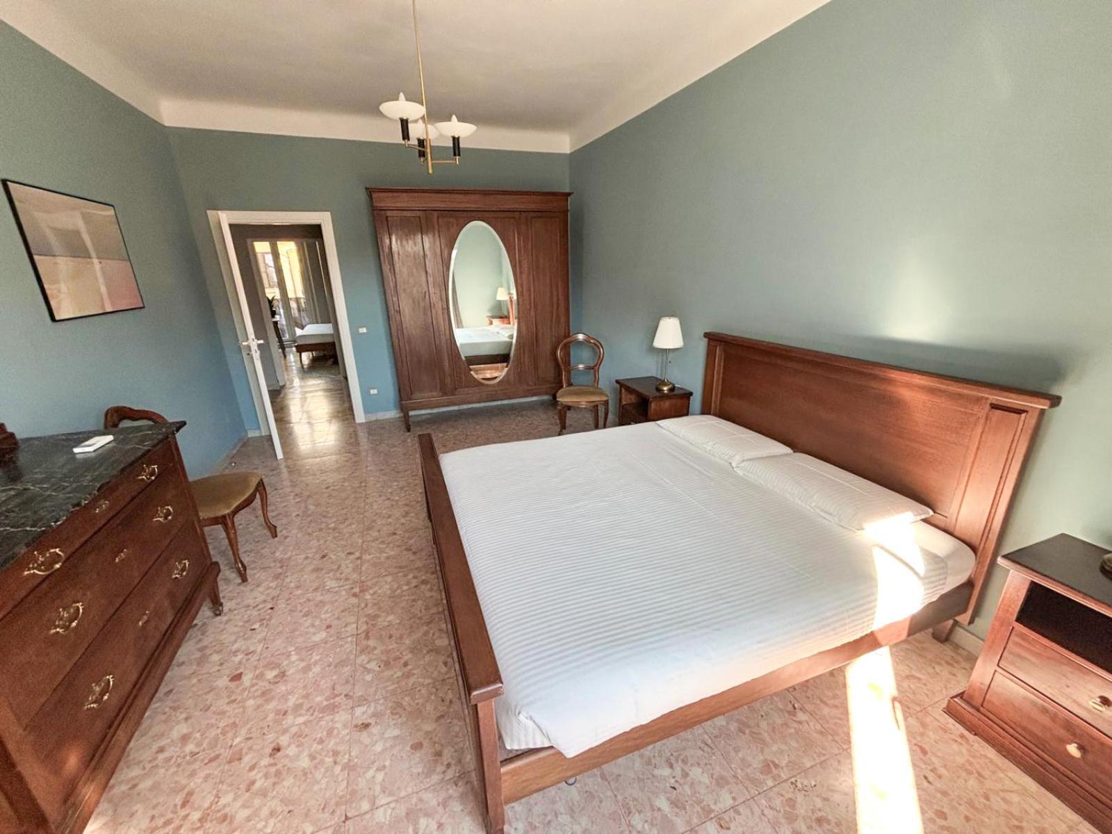 Attico Mugnai - Stylish Penthhouse In Appartamento Roma